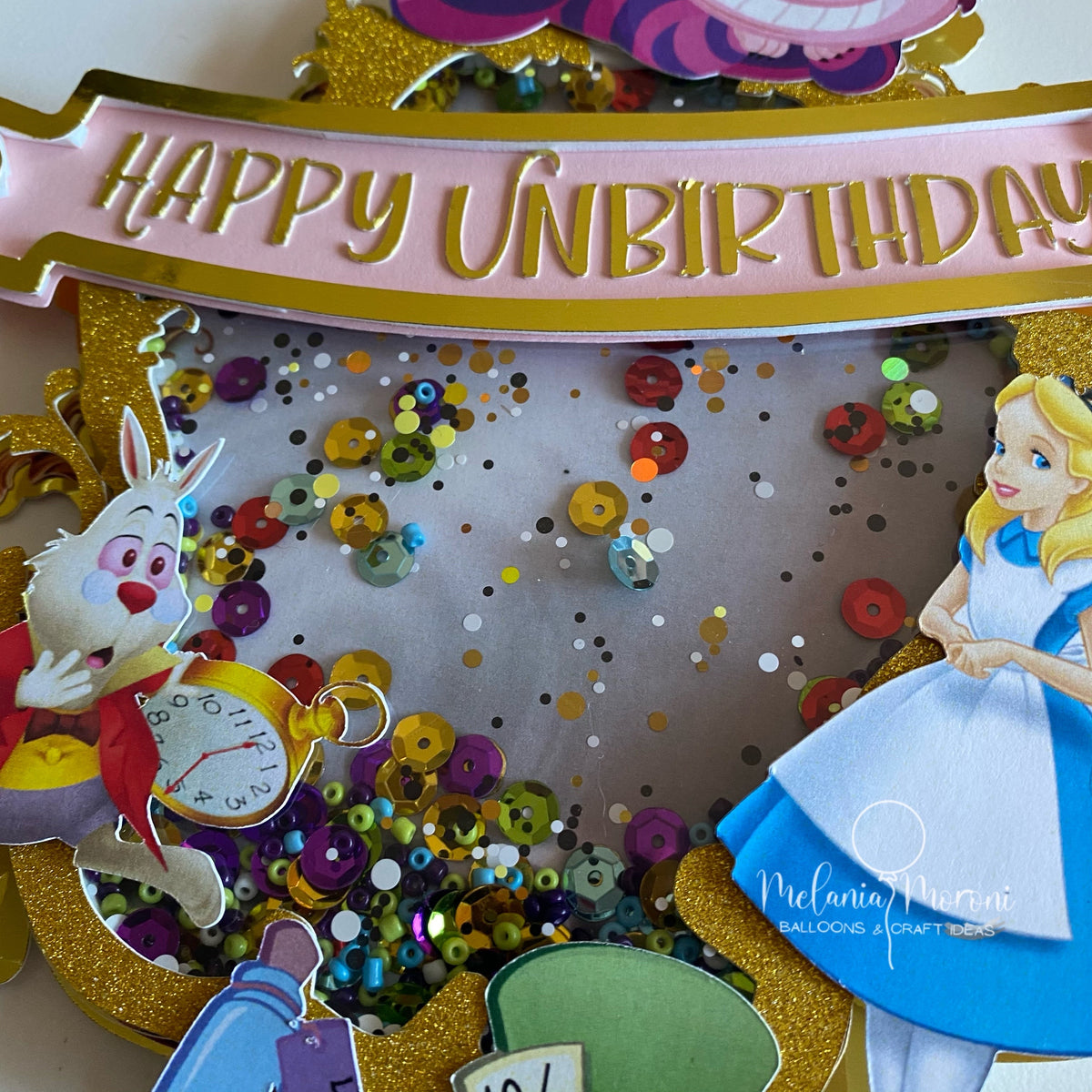 Shaker Cake Topper Alice In Wonderland file di taglio digitale per  Silhouette Cameo e Cricut